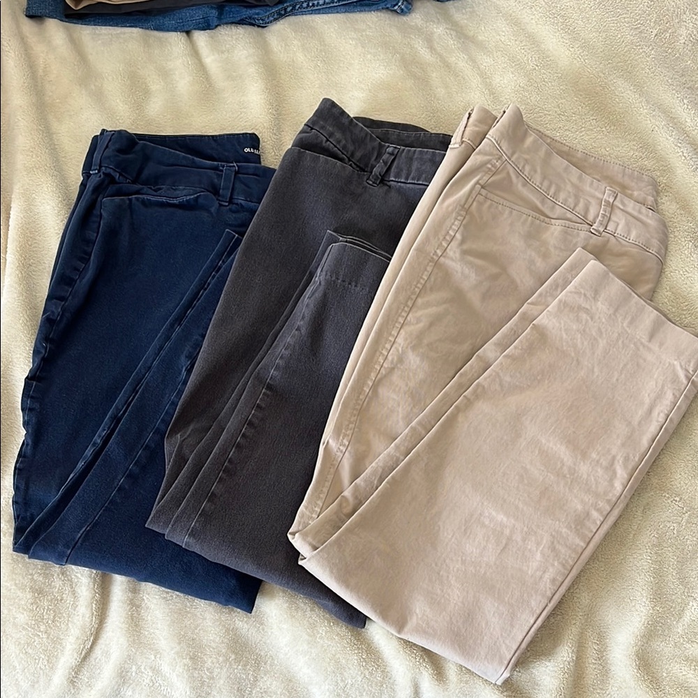 Old Navy Women’s Size 12 Pixie Khaki, Grey and Navy Ankle Pants Set